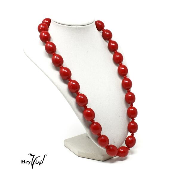 Vintage Red Bead Necklace 24” Single Strand Classic 1950s Style – Hey Viv - Picture 4 of 6